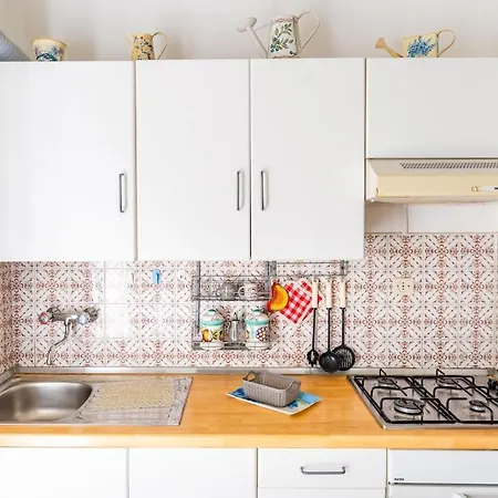 La Casa Di Pippo-moneglia-garden-wifi-parking-barbecue Ferienhaus *
